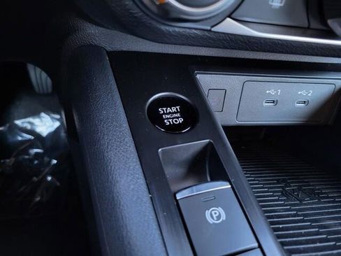 New 2025 Nissan Kicks SV w/ Illumination Package image 11