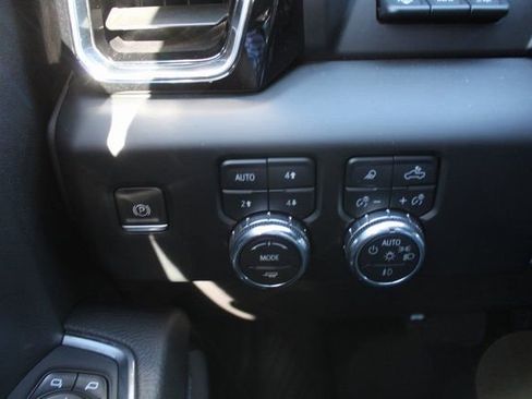 Used 2023 GMC Sierra 1500 Denali w/ Denali Reserve Package image 30