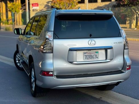 Used 2014 Lexus GX 460 w/ Premium Package AWD/4WD image 13
