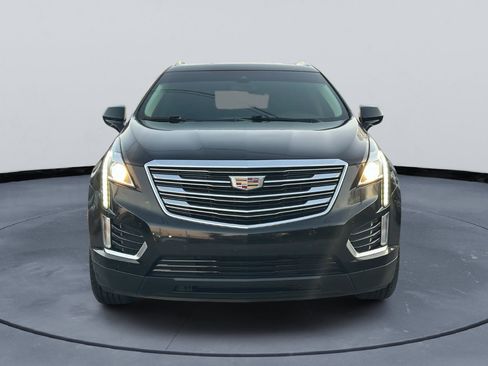 Used 2019 Cadillac XT5 Luxury image 2