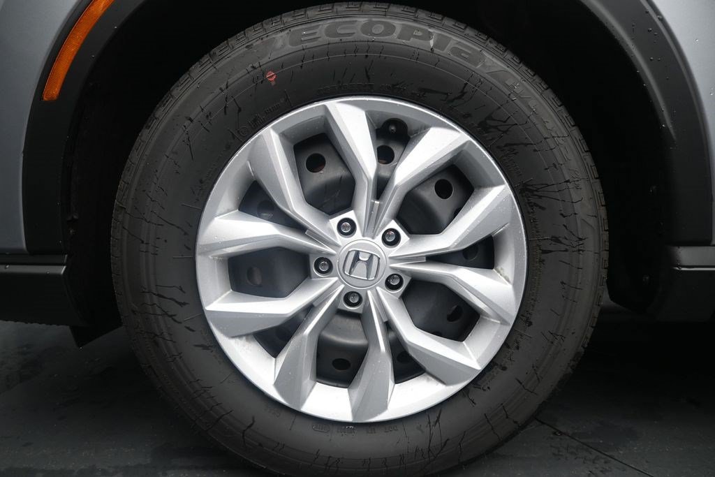 Used 2026 Honda CR-V LX image 10