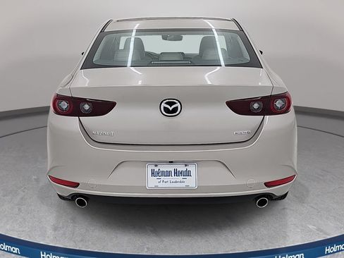 Used 2024 MAZDA MAZDA3 s FWD image 8