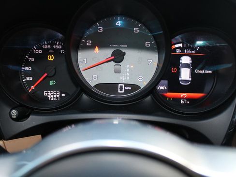 Used 2017 Porsche Macan S image 16