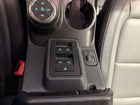 Used 2022 Ford Bronco Everglades AWD/4WD image 20
