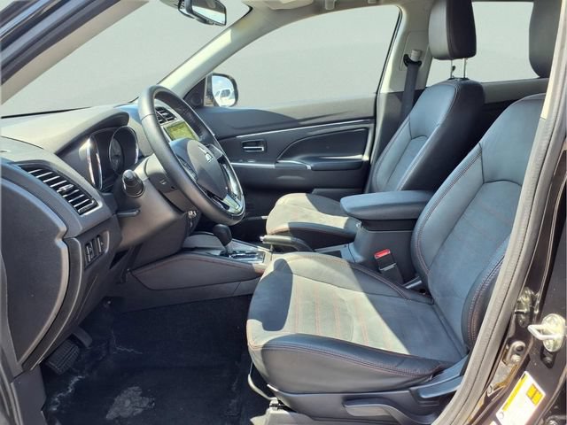Used 2023 Mitsubishi Outlander Sport SE AWD/4WD image 17