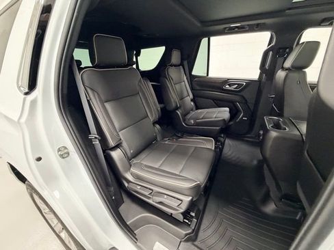 Used 2023 Chevrolet Tahoe High Country AWD/4WD image 30