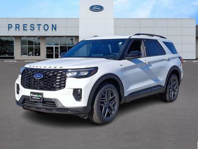 New 2025 Ford Explorer ST-Line w/ Premium Package