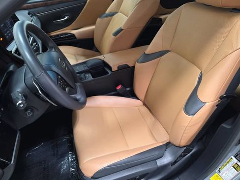 Used 2022 Lexus ES 350 w/ Premium Package FWD image 13