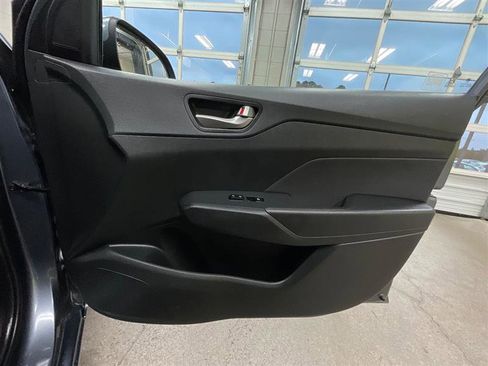 Used 2020 Hyundai Accent SEL image 24