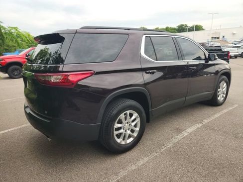 Used 2021 Chevrolet Traverse LT FWD image 10