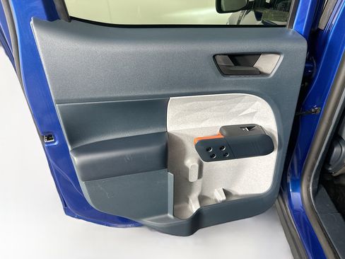 Used 2023 Ford Maverick XLT FWD image 25