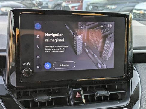 Used 2025 Toyota Corolla LE image 17