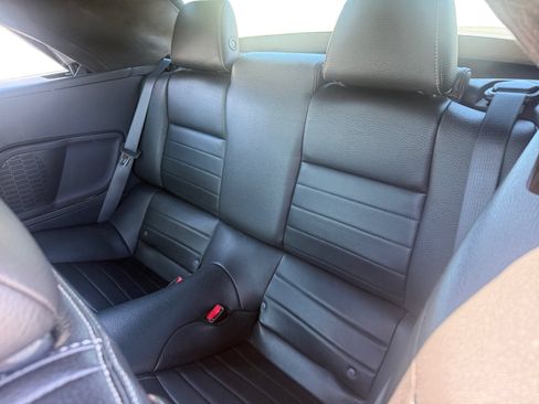 Used 2011 Ford Mustang Premium w/ 203A Rapid Spec Order Code RWD image 16