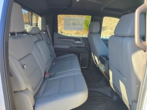 New 2026 GMC Sierra 1500 SLT w/ SLT Premium Plus Package image 27