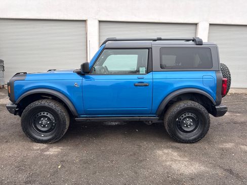 Certified 2022 Ford Bronco Black Diamond image 2