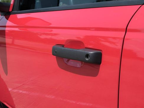 Used 2023 Ford Bronco Wildtrak image 25