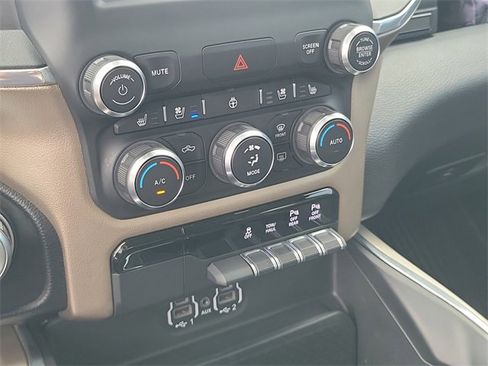 Used 2022 RAM 1500 Laramie image 22