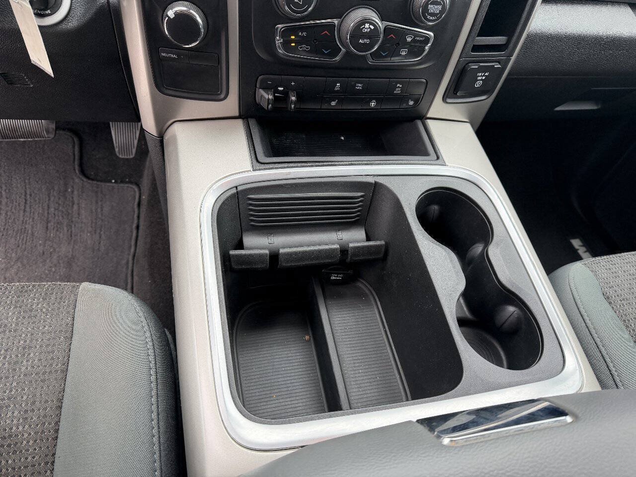 Used 2016 RAM 2500 Big Horn AWD/4WD image 14