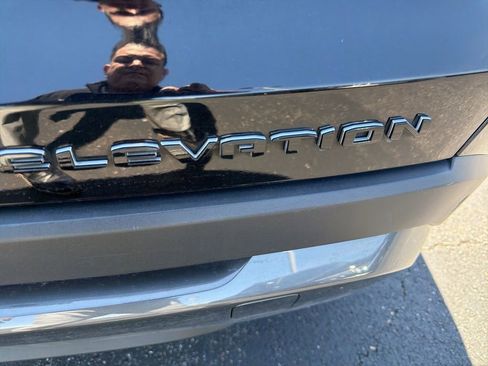 Used 2025 GMC Terrain Elevation image 6