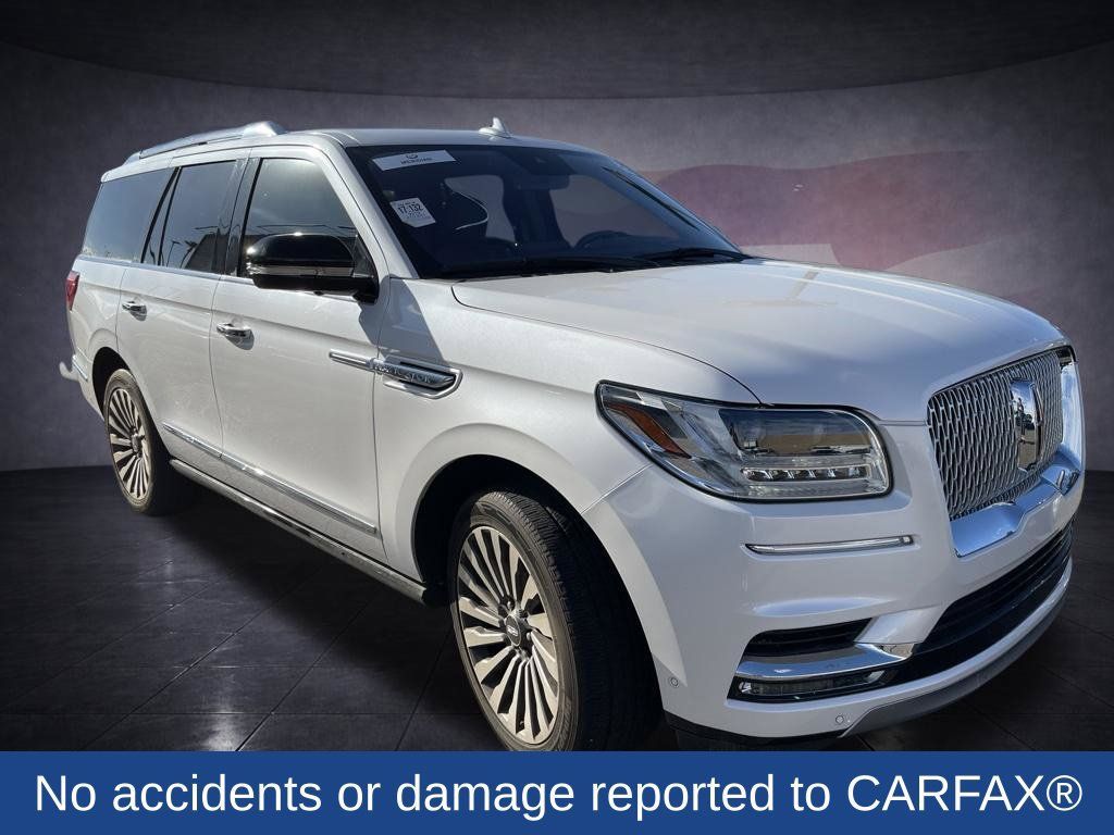 Used 2019 Lincoln Navigator Reserve AWD/4WD image 2