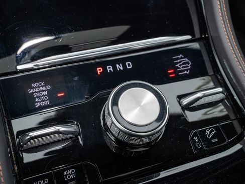 Used 2022 Jeep Grand Cherokee Summit image 20