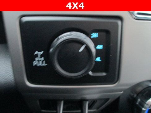 Used 2022 Ford F250 Lariat w/ Black Appearance Package image 31