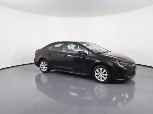 Used 2024 Toyota Corolla LE FWD image 27