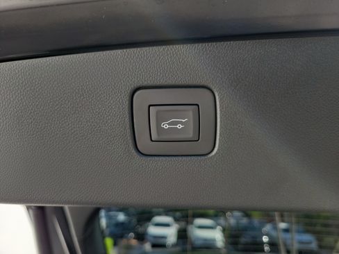 New 2026 Buick Envista Avenir FWD image 9