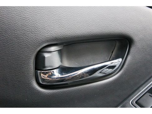 New 2026 Nissan Frontier SV w/ SV Convenience Package image 16