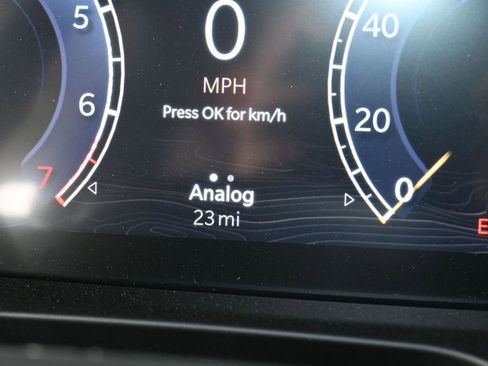 Used 2024 Jeep Grand Cherokee Laredo w/ Trailer Tow Package image 11