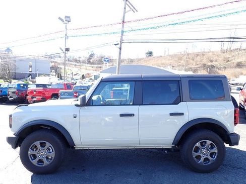 Used 2025 Ford Bronco Big Bend image 2