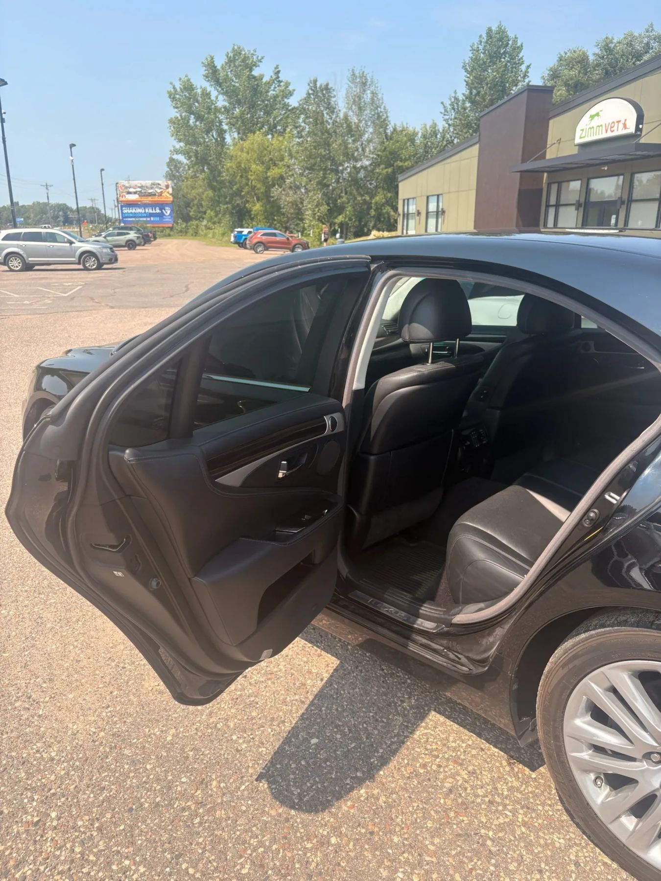 Used 2013 Lexus LS 460 AWD w/ Comfort Pkg image 44