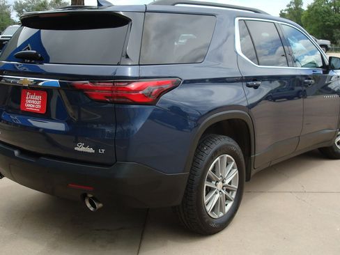 Used 2022 Chevrolet Traverse LT image 4