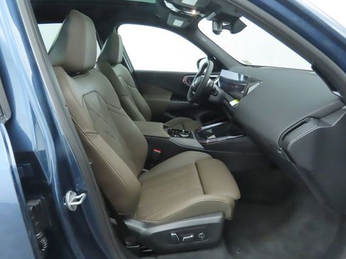 Certified 2025 BMW X3 xDrive30i w/ Premium Package image 22