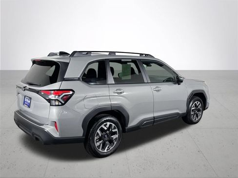 Certified 2026 Subaru Forester Premium AWD/4WD image 7