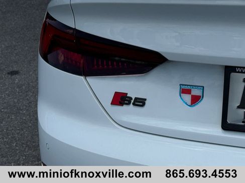 Used 2018 Audi S5 Premium Plus w/ Navigation Package AWD/4WD image 11