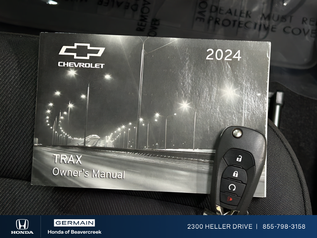 Used 2024 Chevrolet Trax RS w/ Driver Confidence Package FWD image 26