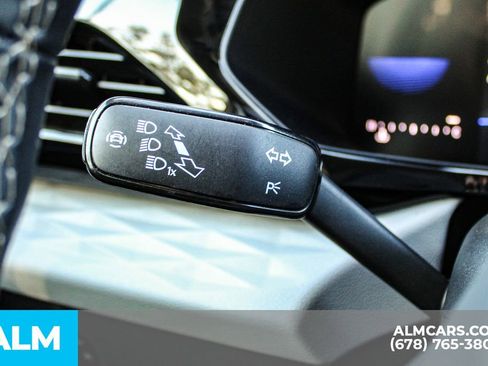 Used 2024 Volkswagen Taos S image 30