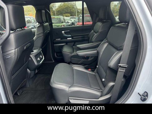 New 2025 Ford Expedition Platinum w/ Stealth Performance Package image 13