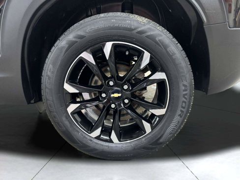 Used 2021 Chevrolet TrailBlazer LT w/ Convenience Package FWD image 47