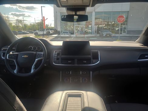 Used 2023 Chevrolet Tahoe LS AWD/4WD image 18