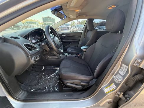 Used 2015 Dodge Dart SE w/ Convenience Group FWD image 10