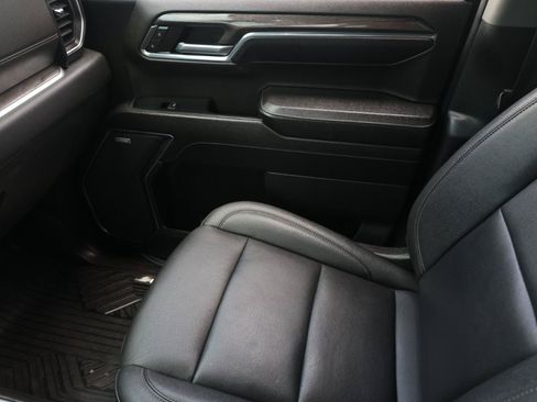 Used 2024 Chevrolet Silverado 1500 LTZ w/ LTZ Premium Package AWD/4WD image 13