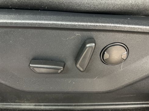 Used 2022 Ford F150 XLT w/ Equipment Group 302A High image 22