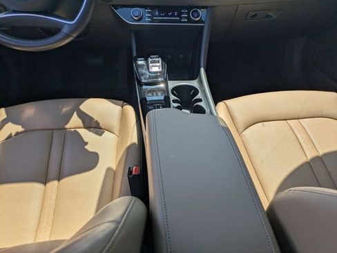 Used 2023 Hyundai Sonata Limited image 16