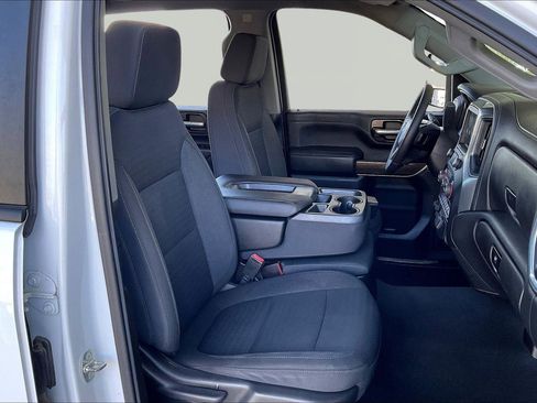 Used 2022 Chevrolet Silverado 2500 LT w/ Convenience Package image 29