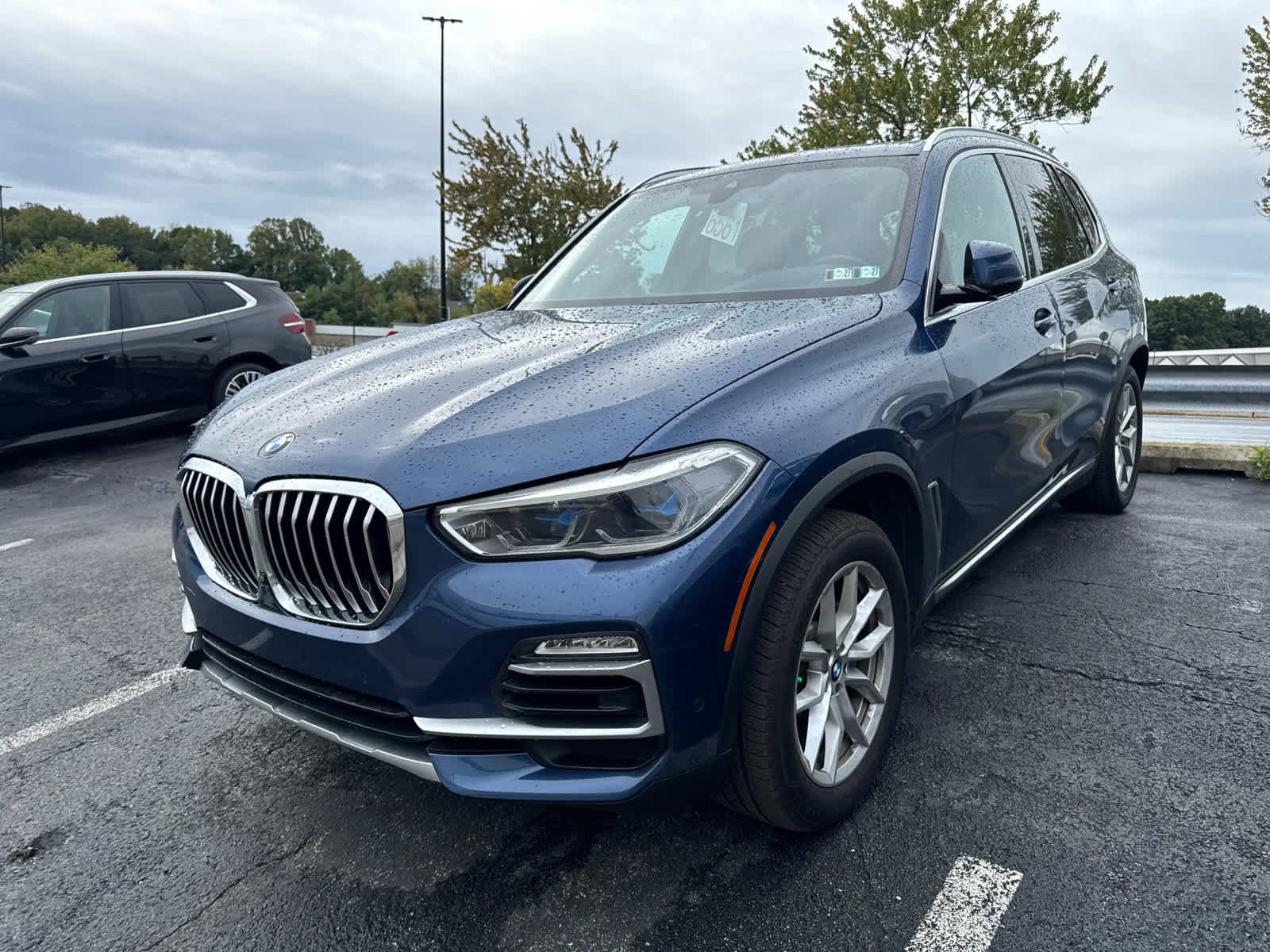 Used 2019 BMW X5 xDrive40i w/ Executive Package AWD/4WD image 4