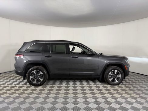 Used 2024 Jeep Grand Cherokee Limited 4xe w/ Luxury Tech Group II image 7