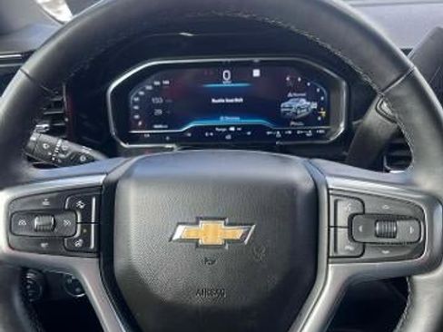 Used 2023 Chevrolet Silverado 1500 LT image 5