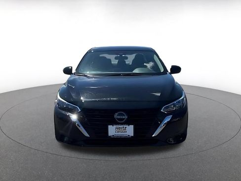 Used 2025 Nissan Sentra SV FWD image 4